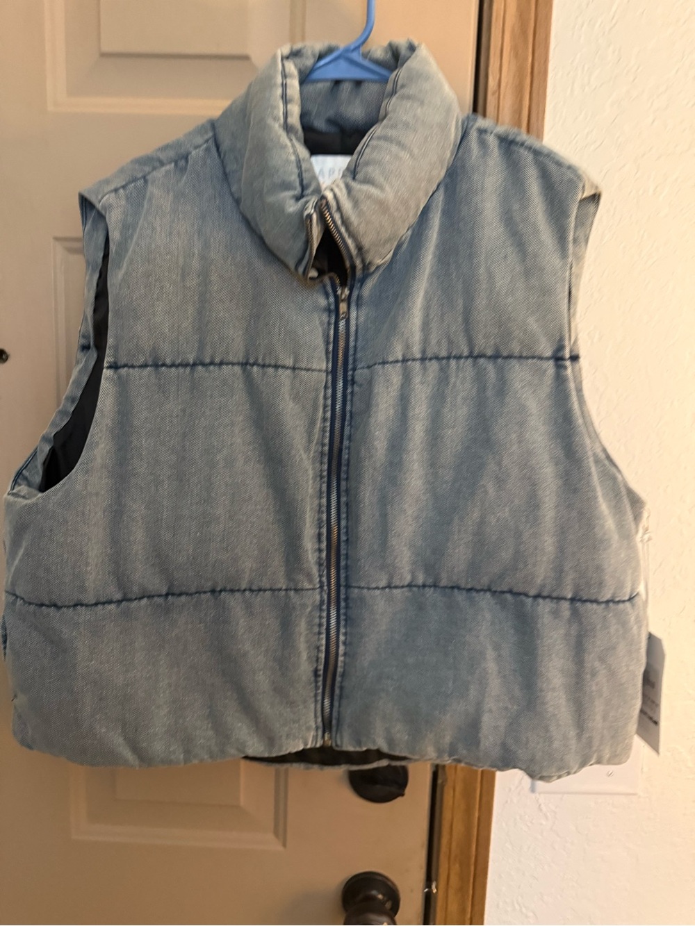 Sleeveless Puffer Vest in Light Denim Blue - Women's